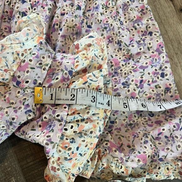 Storia floral crop top size m and bottom size L
Floral set - Picture 5 of 10